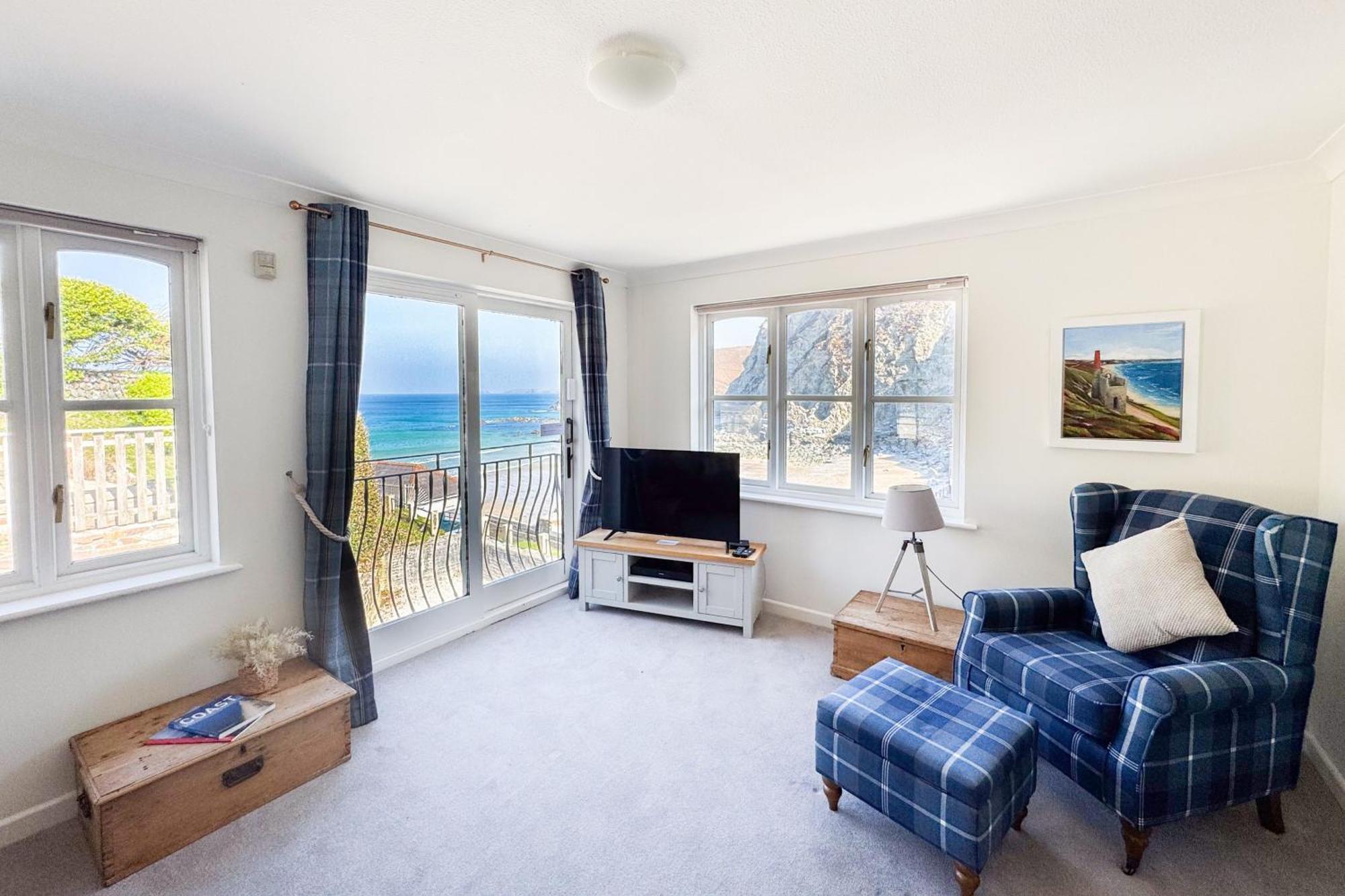 Above The Beach St Agnes  Exterior photo